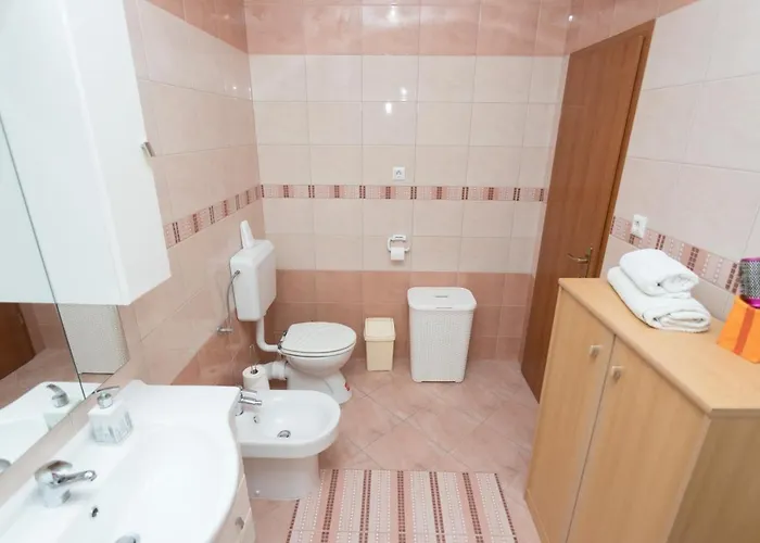 Galeb Апартаменты